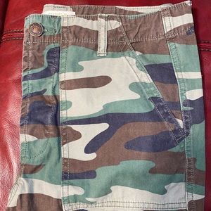 Forever 21 Women’s Camo Pants